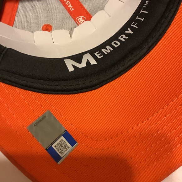 New Clemson Tigers Memory Fit Hats - Picture 3 of 8
